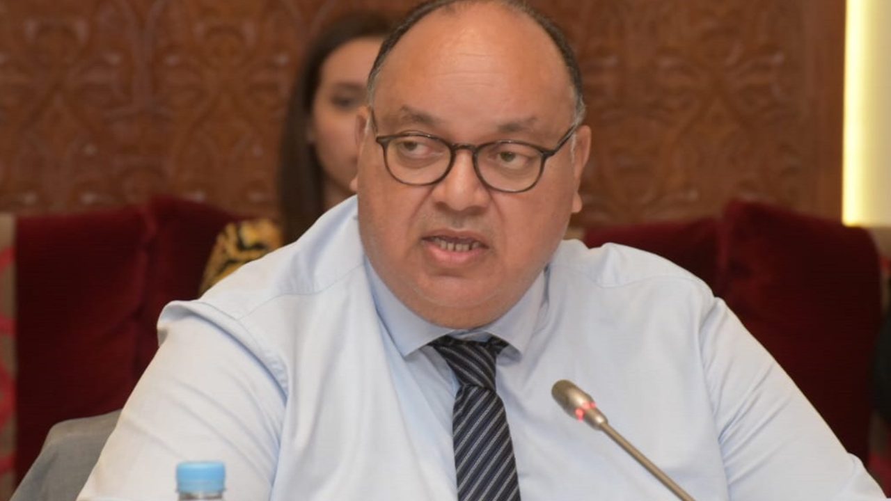 موقف لصالح سيدي قاسم.. حزب الاستقلال يصوّت على مشروعين للجهة بحضور الحافظ